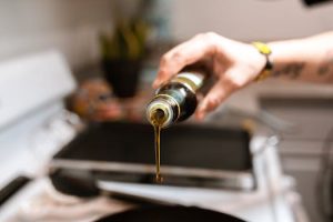 How to Choose the Right Cooking Oil for High-Heat Applications