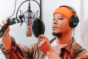 Demystifying Sound Waves: The Physics of Perfect Acoustics